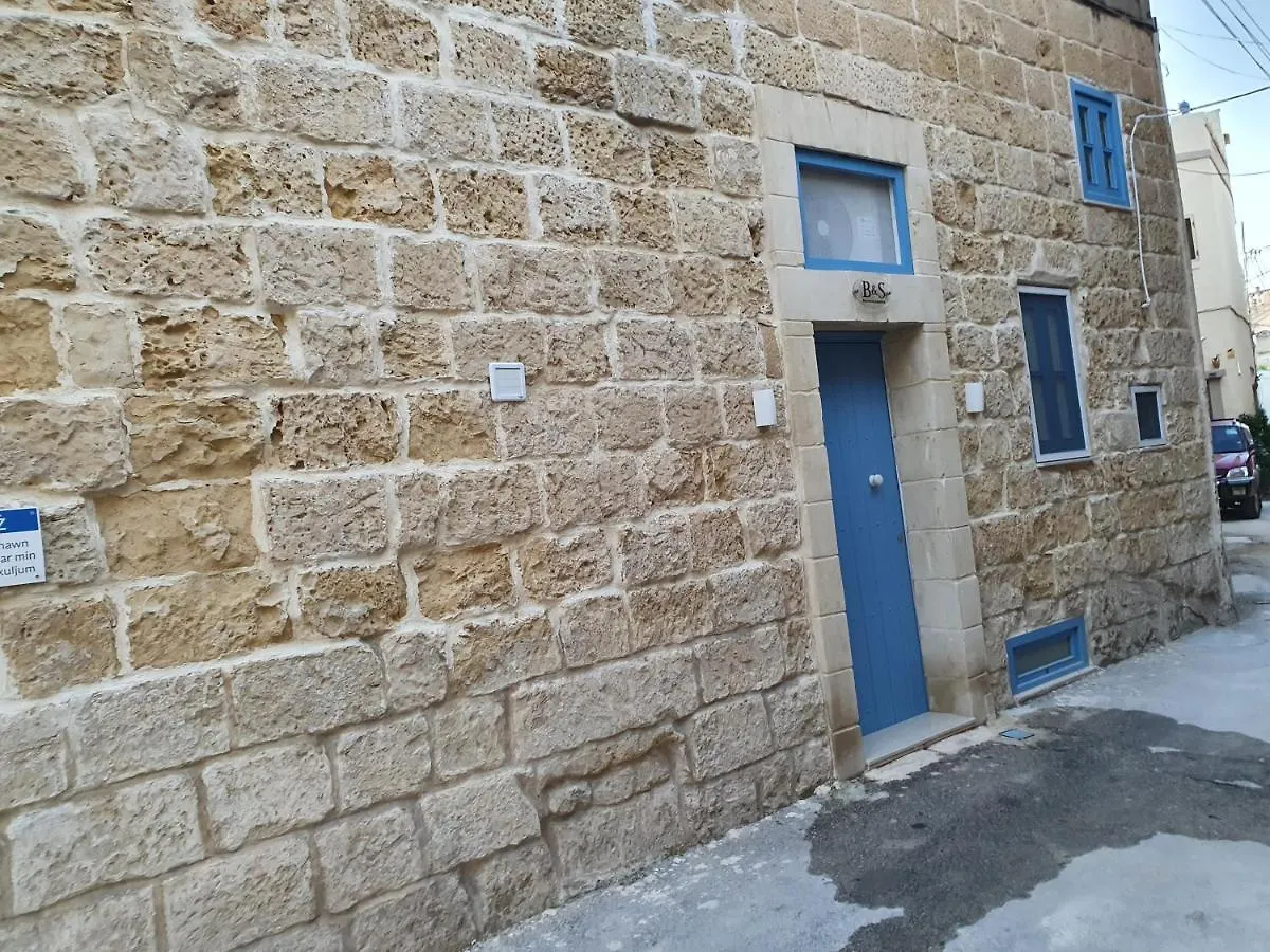 B&S Accommodation Renovated 18 Century House Of Character In Ghaxaq Holiday home